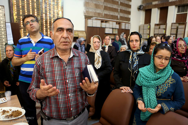 Commemoration of Imam Khomeini in Jewish synagogue