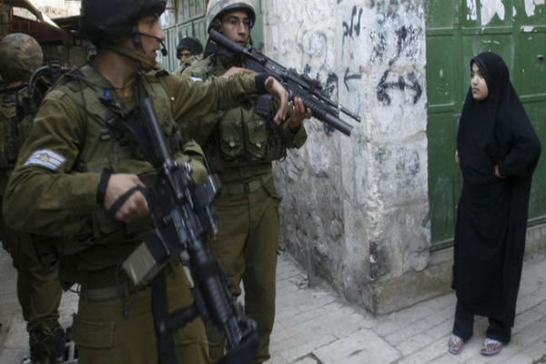 یورش نظامیان صهیونیست به کرانه باختری/۱۳ فلسطینی بازداشت شدند