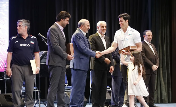 Iran volleyball team honored by Minister of Sports