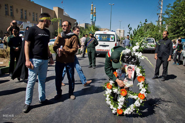 مراسم تشیع پیکر مطهر شهید مدافع حرم عباس دانشگر در سمنان