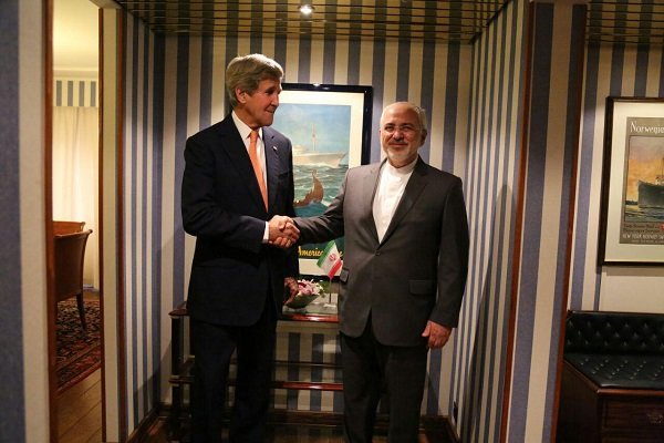 Zarif ile Kerry Oslo’da buluştu