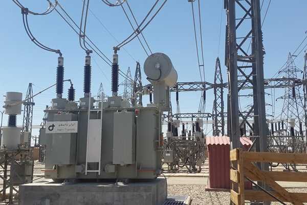 İran ve Ermenistan şirketi elektrik sözleşmesi imzaladı İran ve Ermenistan şirketi elektrik sözleşmesi imzaladı