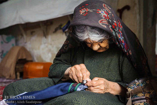 Iranian Turkmen women