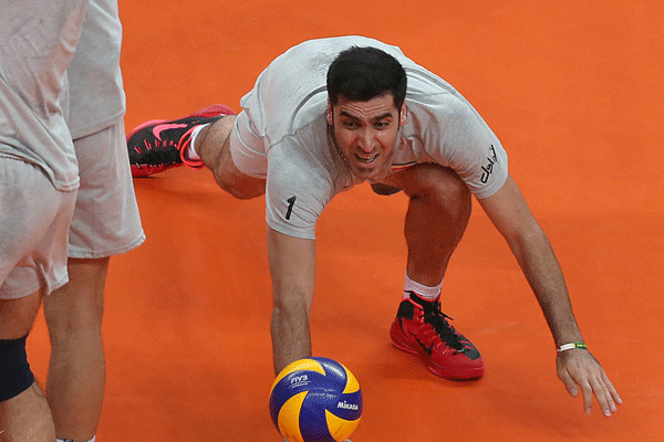 والیبال ایران مقابل ژاپن به بن بست رسید / نگران سهمیه المپیک هستم 2