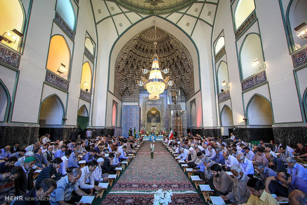 Quran recitation session in Mashhad