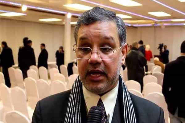 Şeyh İsa Kasım’ın vatandaşlığını iptal etmek aptallıktır Şeyh İsa Kasım’ın vatandaşlığını iptal etmek aptallıktır