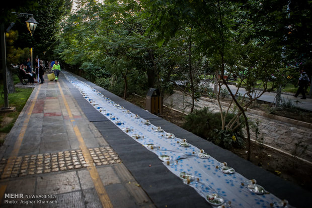 Biggest Iftar ceremony in Tehran