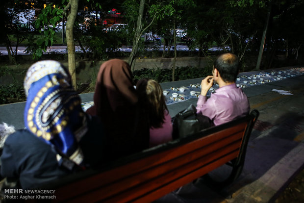 Biggest Iftar ceremony in Tehran