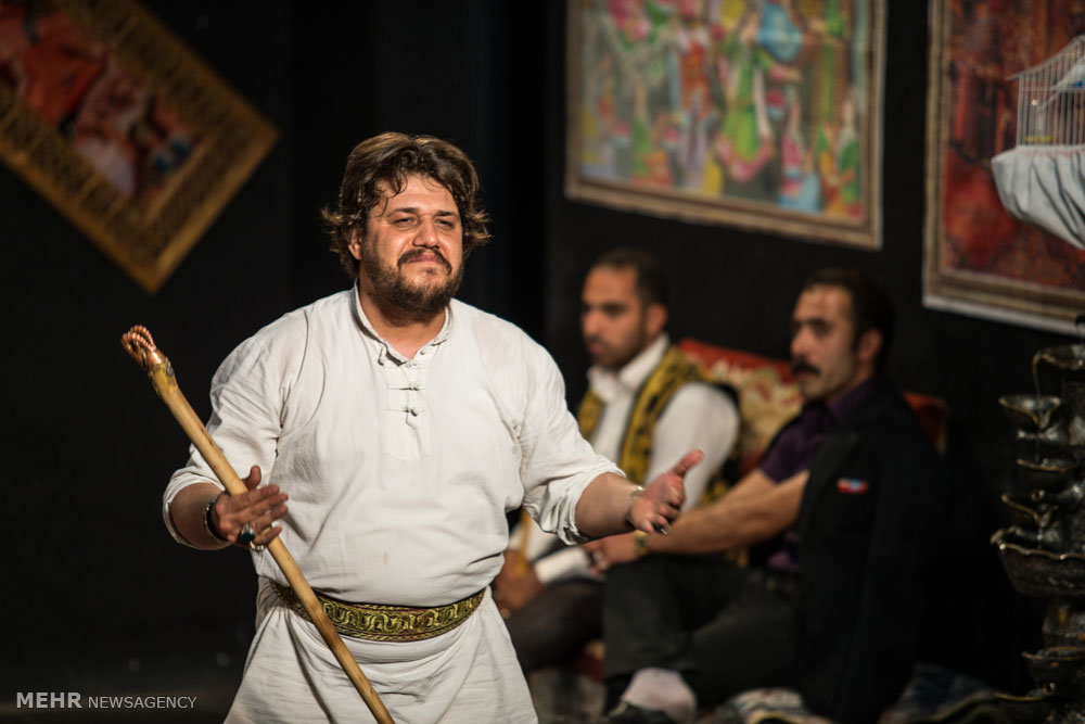 آئین های فراموششده شب یلدا در کوچههای قدیمی اصفهان