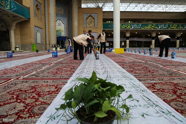 Iftar banquet at Shrine of Hazrat Masoumeh 