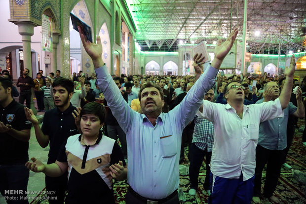 Night of Qadr at Shah-Abdol-Azim shrine