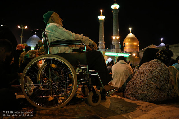 Night of Qadr at Shah-Abdol-Azim shrine