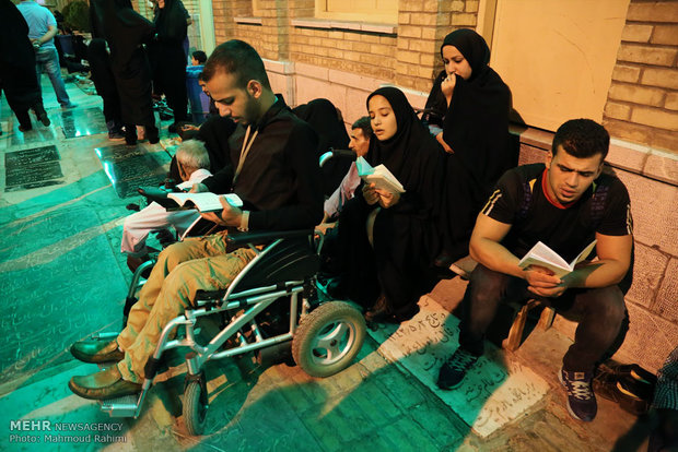 Night of Qadr at Shah-Abdol-Azim shrine