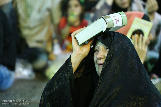 Night of Qadr at Shah-Abdol-Azim shrine