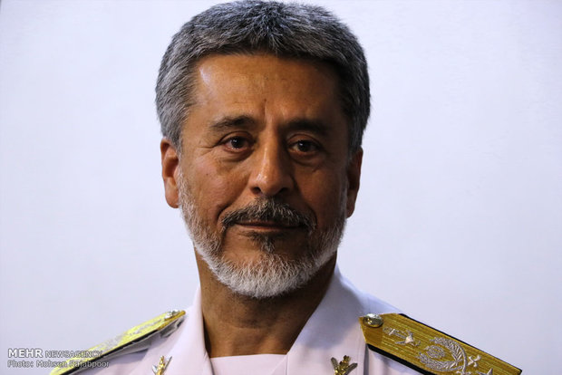 فرمانده نیروی دریایی ارتش با آرمان های امام راحل تجدیدمیثاق کرد