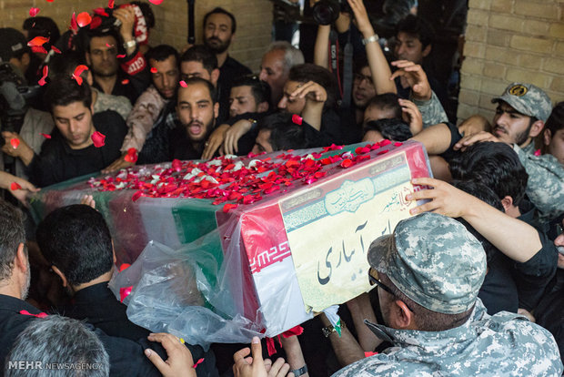 مراسم تشییع و تدفین شهید مدافع حرم عباس آبیاری
