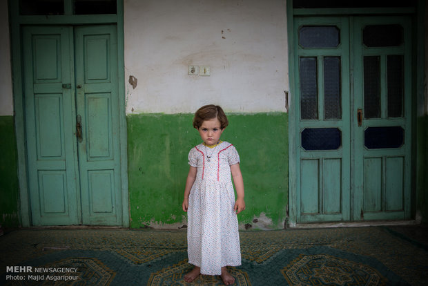 دختر ترکمنی در گمش‌تپه
