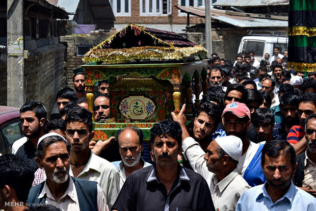  مراسم «یوم علی» به مناسبت شهادت امام علی در کشمیر هندوستان