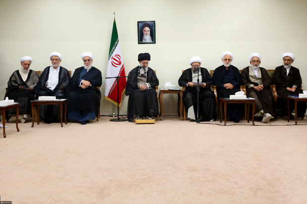 Leader receives Judiciary head and officials