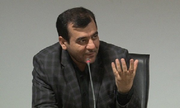  وظیفه هنرمند سوق دادن جامعه به باطن مفاهیم قرآن است