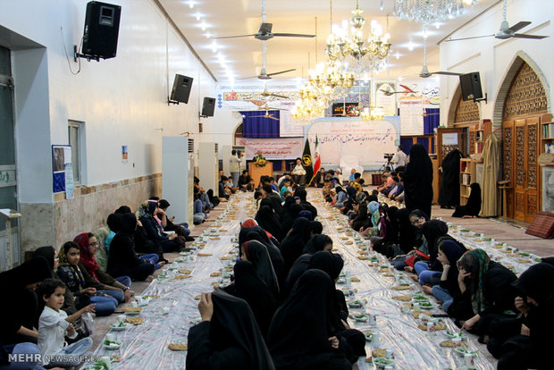 Iftar banquet for orphans of Relief Committee