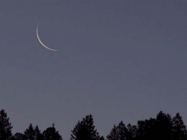 پاکستان میں شوال کا چاند نظر آگیا/ پاکستان میں کل عید فطر منائي جائے گی