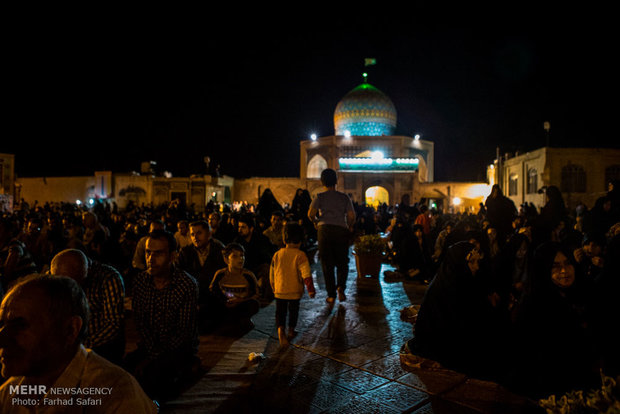 مراسم وداع با ماه مبارک رمضان