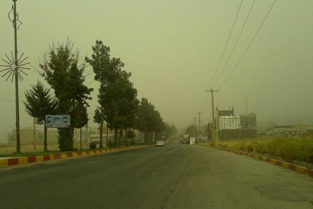 گرد و خاک و باد شدید تا دوشنبه مهمان یزدی‌ها است