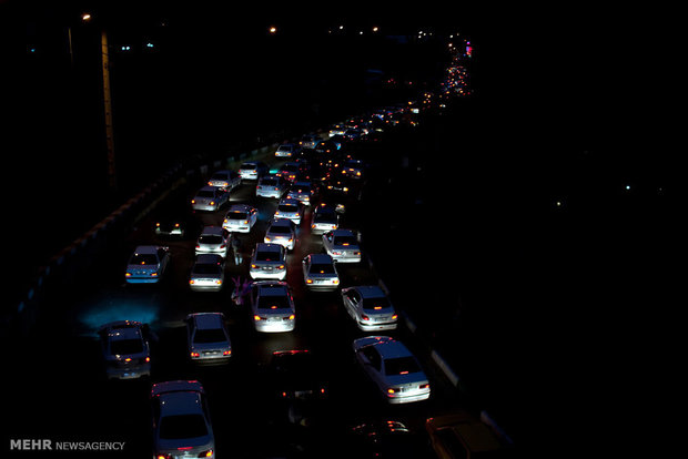ترافیک سنگین در ورودی های تهران/ ۷ محور پرترافیک