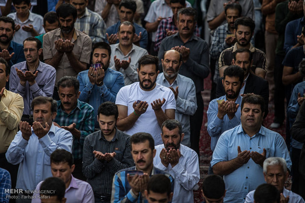 Eid al-Fitr prayers in Qazvin