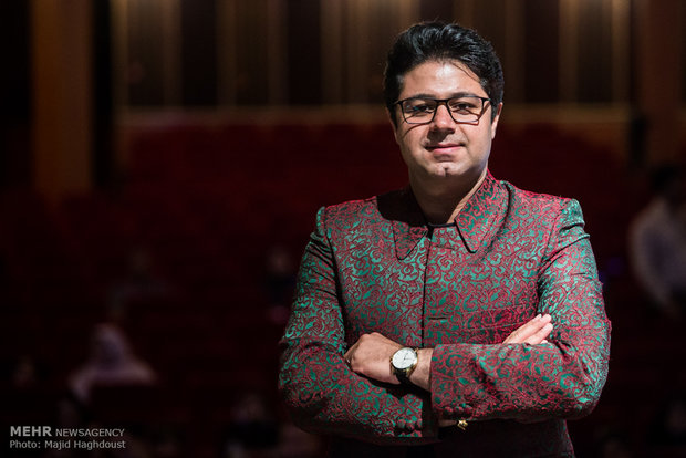 از خراسان پوریا تا تک جمله همایون/ به استقبال پادشاه فصلها رفتیم