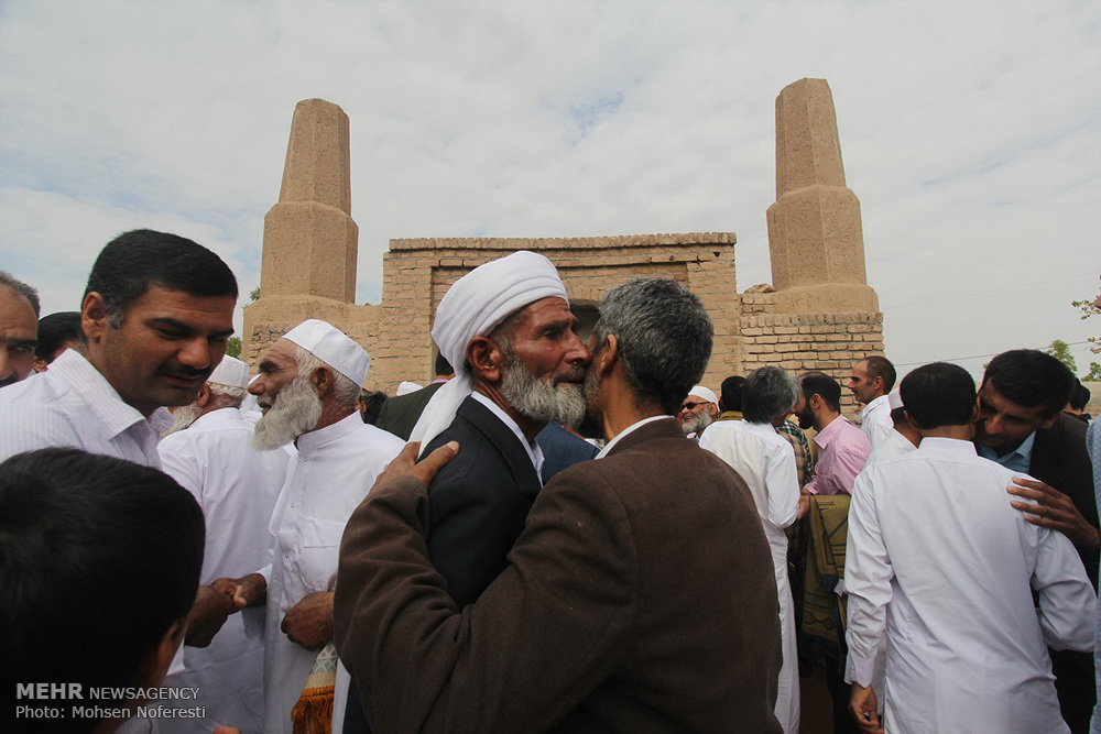 Mehr News Agency - Eid al-Fitr prayers in Birjand