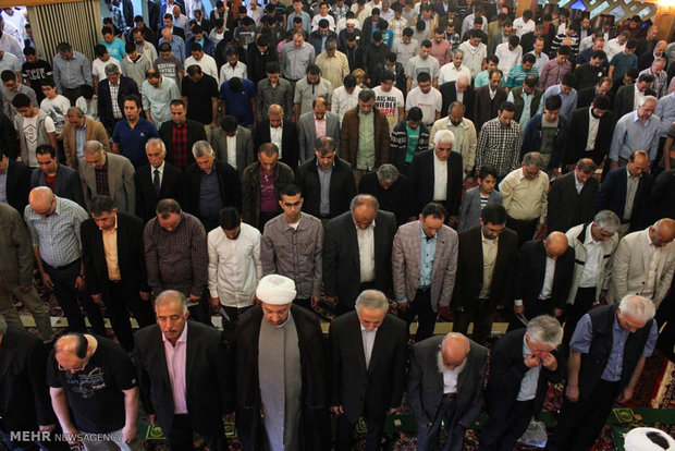 Eid al-Fitr prayers in Hamburg