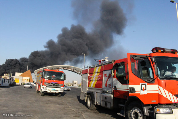 آتش سوزی واحد بوعلی پتروشیمی ماهشهر