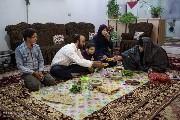 زندگی حجت الاسلام والمسلمين رحيم جعفري . فعال اقتصاد مقاومتی