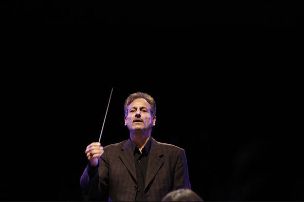 شنیدن «پیش به سوی جبههها» در چهارمین پروژه «هشت سال و این روزها»