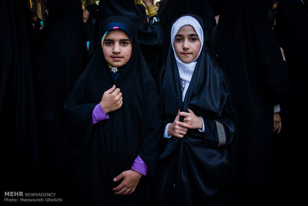 نهادهای فرهنگی نقش مهمی برای گفتمان سازی در حوزه حجاب دارند