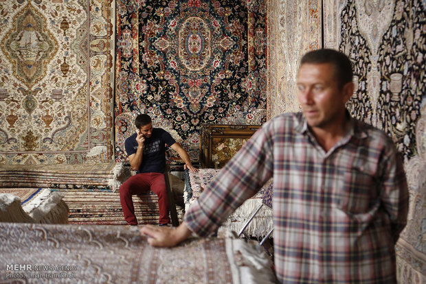 Persian Carpet Exhibition in Hamedan