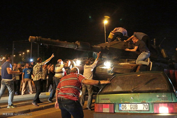 Darbe girişiminin ağır bilançosu: 161 ölü, 1023 yaralı Darbe girişiminin ağır bilançosu: 161 ölü, 1023 yaralı