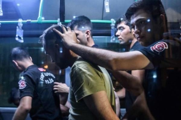 ترکی میں فوجیوں سمیت 86 افراد گرفتار