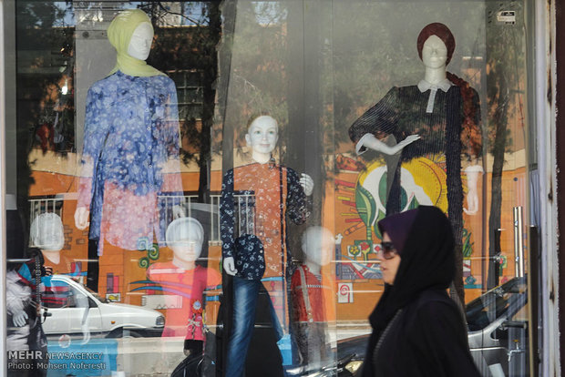 غربت حجاب در بازار بیرجند