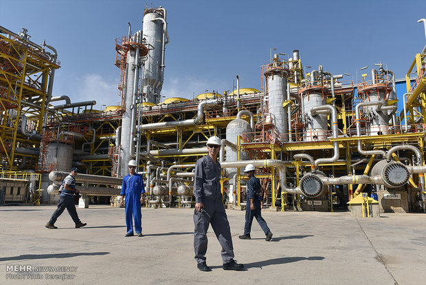 İran petrol ürünlerinin Hindistan'a ihracatı 4 kat arttı İran petrol ürünlerinin Hindistan'a ihracatı 4 kat arttı
