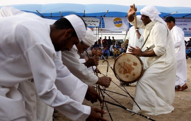 People of Qeshm celebrate Noruze Sayyad