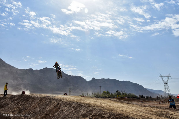 Isfahan motorcross competitions