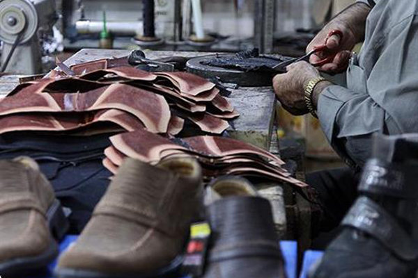صنعت کفش جایگاه ویژه ای در برنامه راهبردی توسعه صنعتی زنجان دارد
