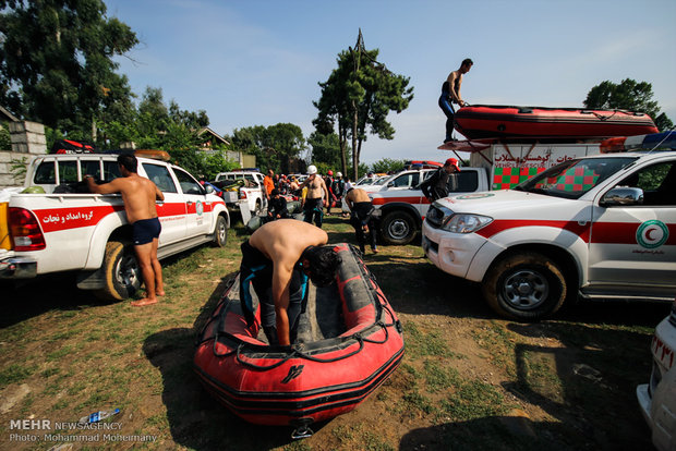 Flood search-and-rescue drill held