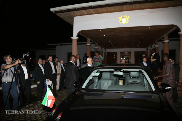 Zarif arrives in Ghana on his West Africa tour