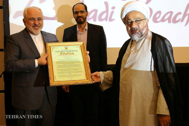Zarif arrives in Ghana on his West Africa tour