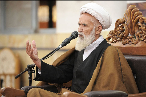 آیت الله حائری شیرازی به دیار باقی شتافت 1 پایگاه خبری ججین کراپشده - آیت الله حائری شیرازی