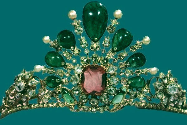 گرانبهاترین اشیادرگران ترین موزه ایران/نمایش مهمترین الماس جهان